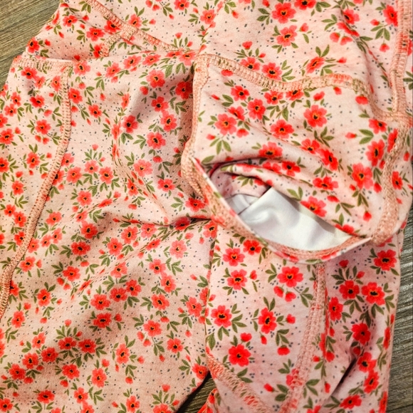 Evolution And Creation Floral Pink Leggings Size Large With Pockets - Picture 3 of 5